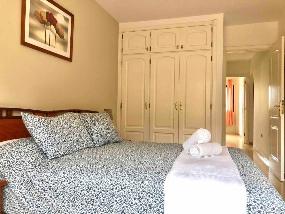 Luminoso Apartamento Con Piscina Y Parking Apartman Puerto de la Cruz  Kültér fotó