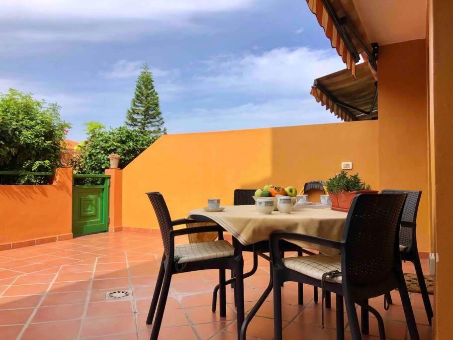 Luminoso Apartamento Con Piscina Y Parking Apartman Puerto de la Cruz  Kültér fotó